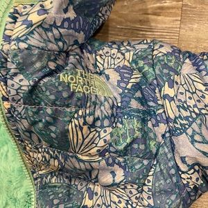 Girls reversible north face jacket fur